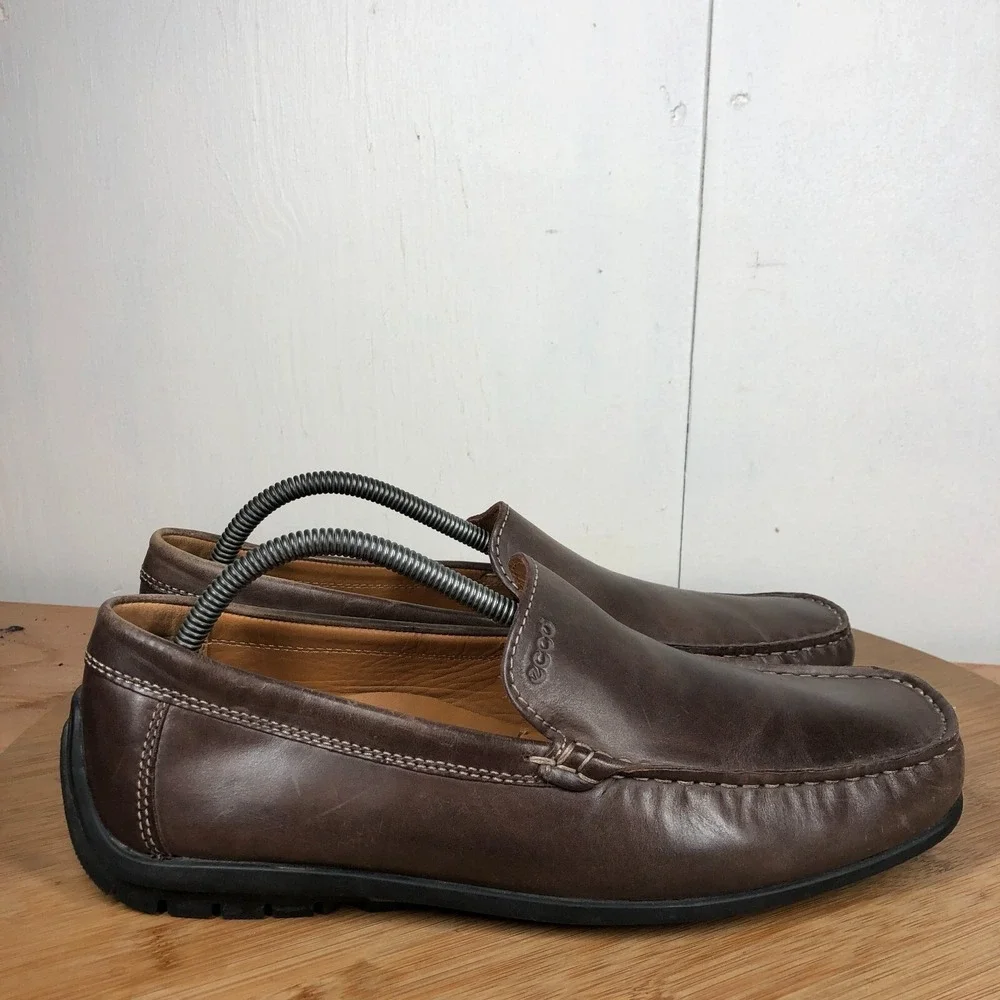 Ecco mens size 43 shoes brown leather Classic Slip on work driving loafers